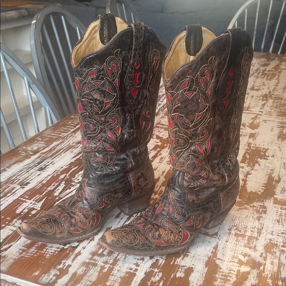 Women's Corral Vintage Brown Leather Cowboy Boots with Red Inlay Size 9 M